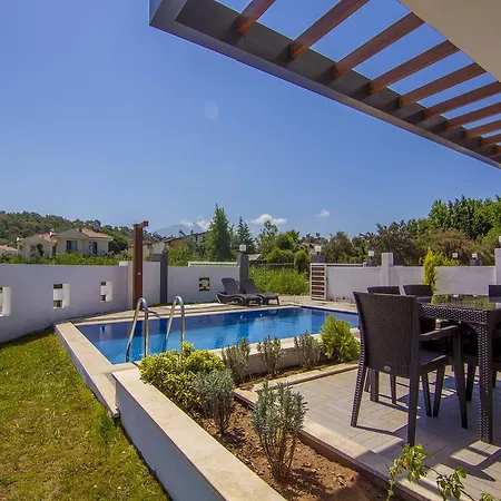 Vila Tala 14 *